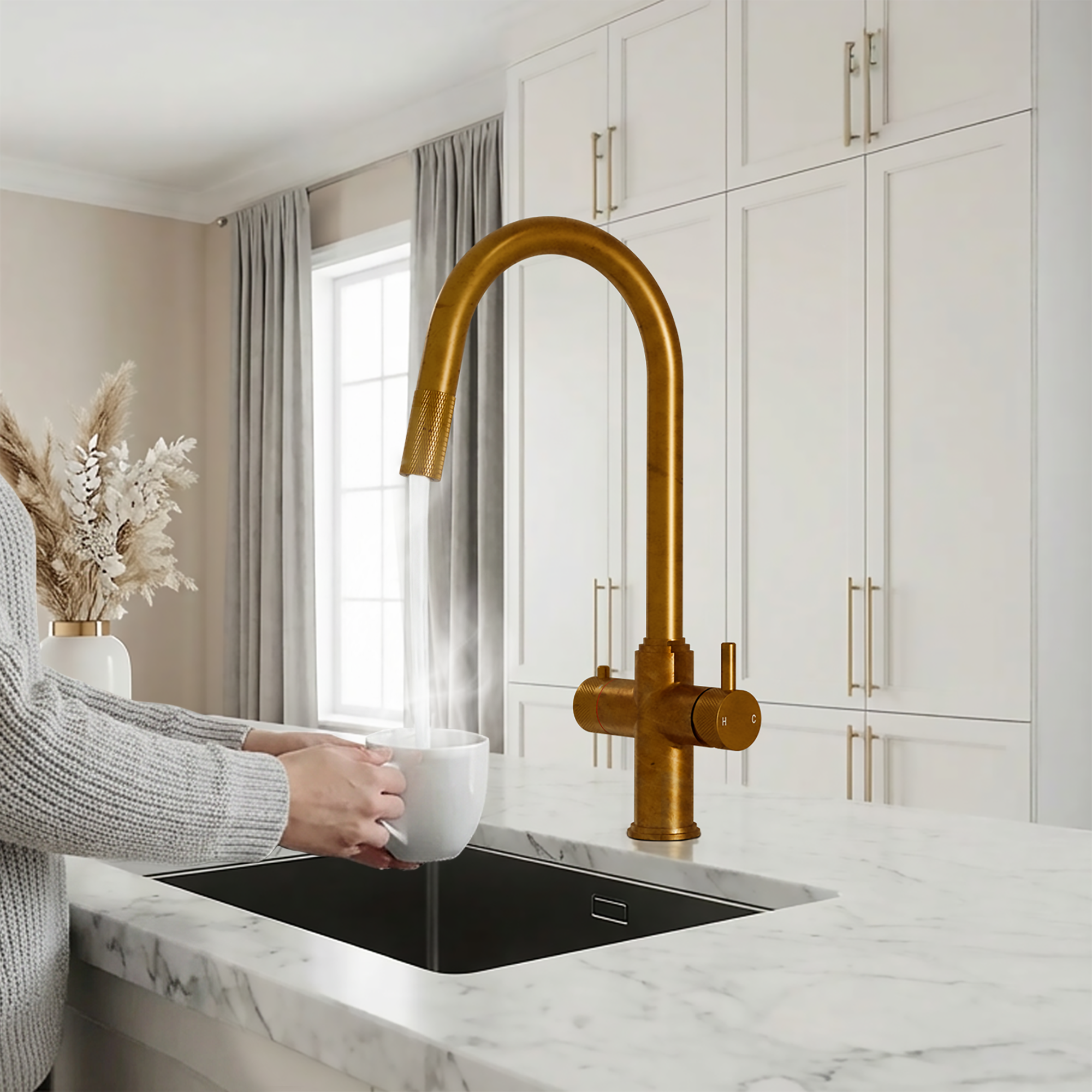Kyros Pull Out 4-in-1 - Aged Brass