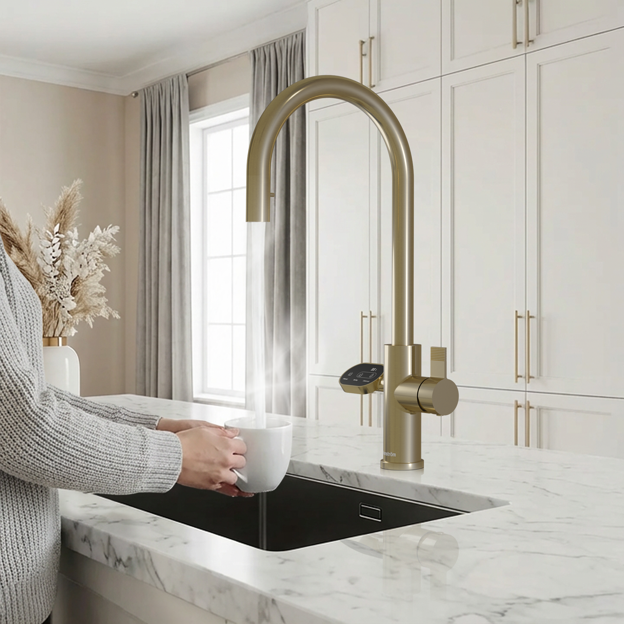 Hanstrom 4-in-1 Nexa Digital Pullout - Brushed Gold