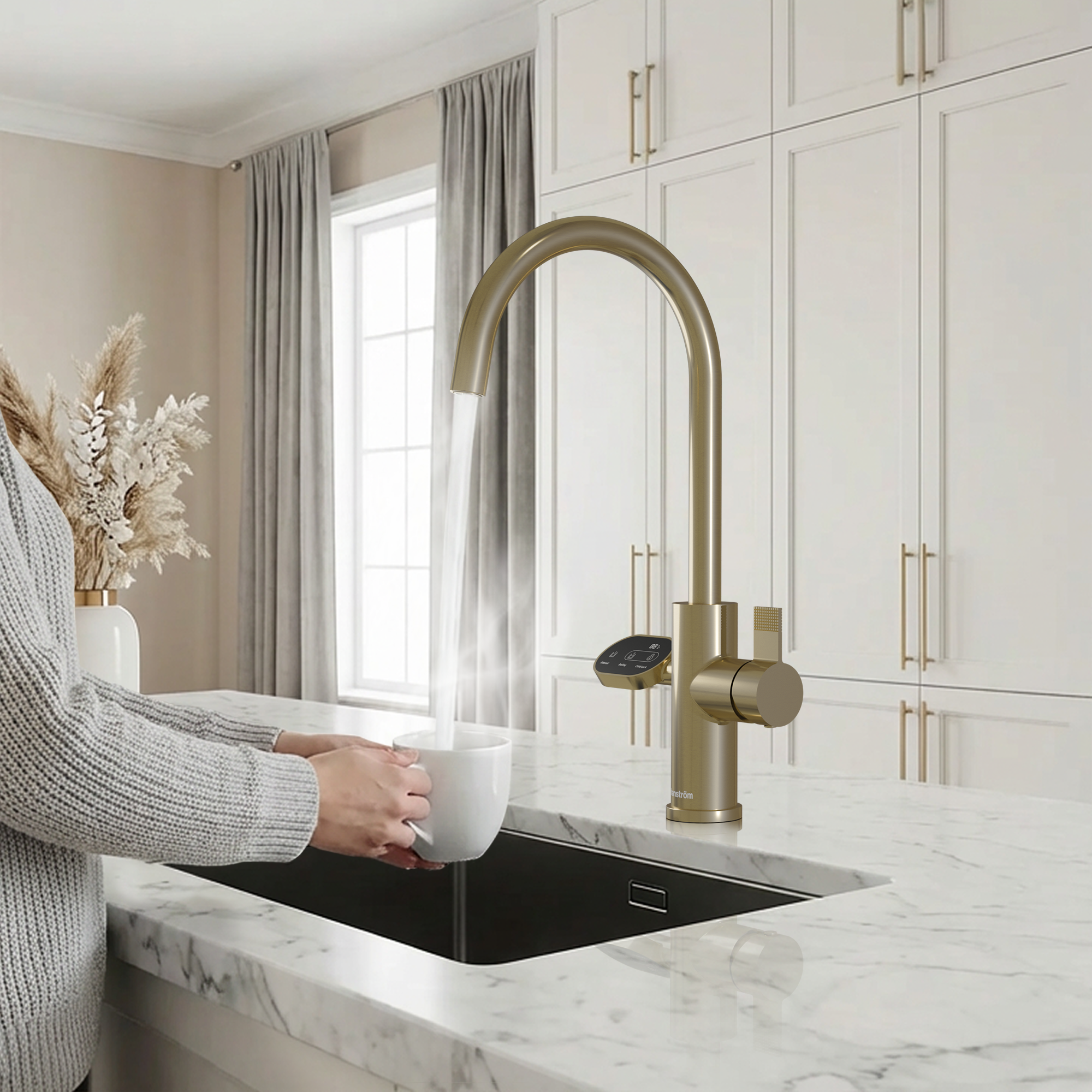 Hanstrom 4-in-1 Nexa Digital - Brushed Brass