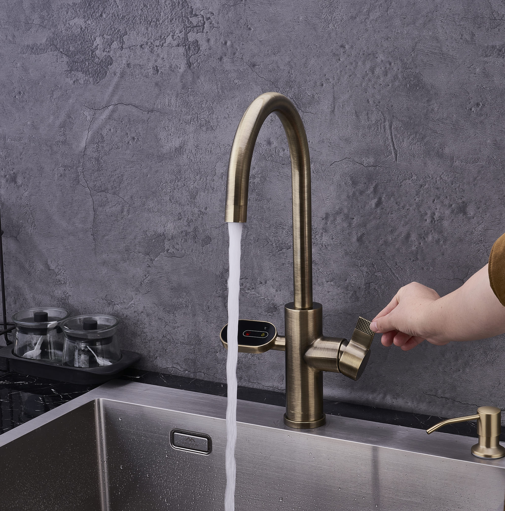 4-in-1 Nexa Digital - Antique Brass