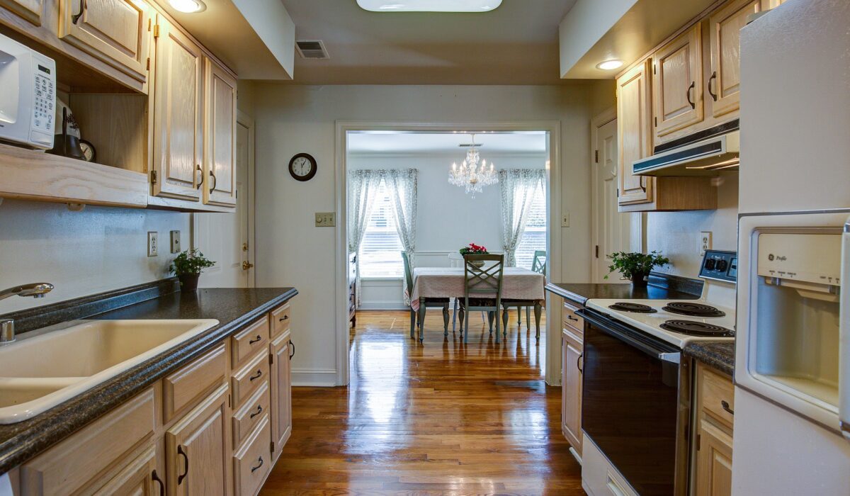 Kitchen Design Trends: Galley Kitchens Popular No Matter How Much Space Is Available