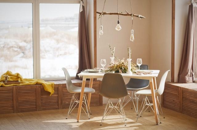 9 Stunning Ways to Style a Kitchen Table