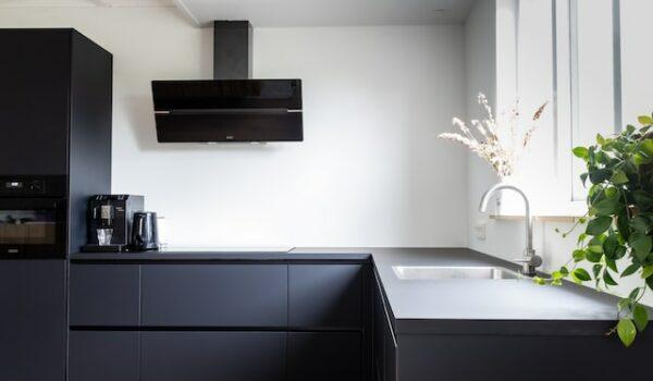 Image for 10 White Kitchen Worktops to Die For (with Pictures)